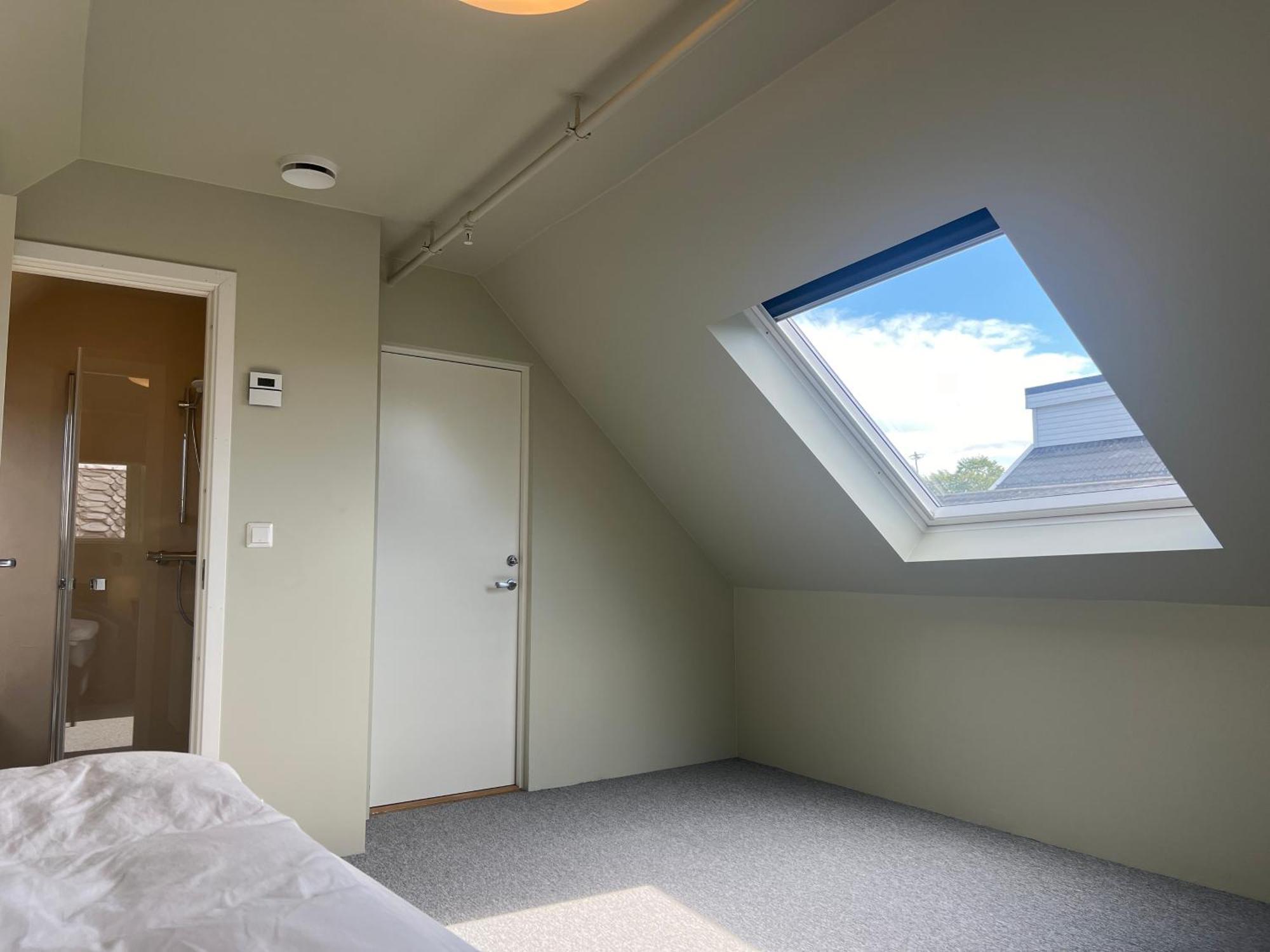 Central Guest House - Bedroom With En Suite Bathroom スタヴァンゲル 部屋 写真